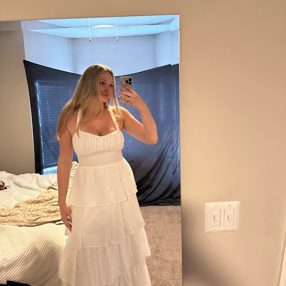 Abercrombie & Fitch White Maxi Dress